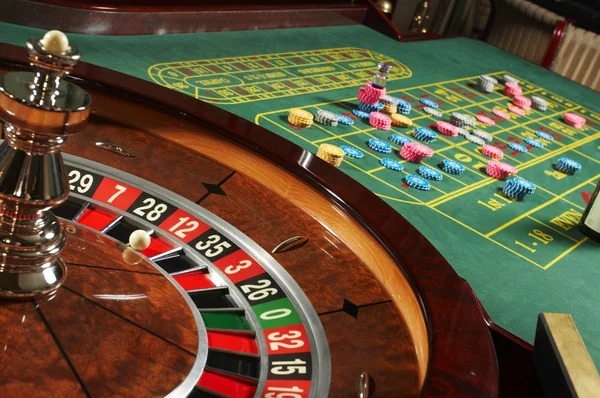 Pretty Gaming live-dealer studio with multi-camera setup and professional dealers